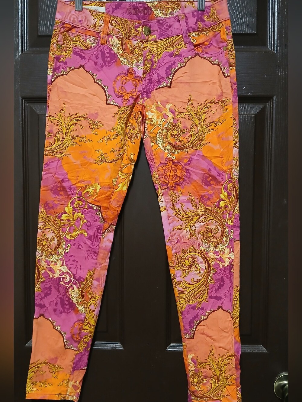 Decree Women's Size 7 Pink Orange Gold Baroque Print Super Skinny Jeans Pants